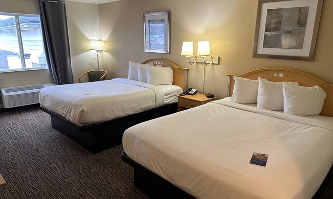 Greendale Hotel | Baymont by Wyndham Lawrenceburg