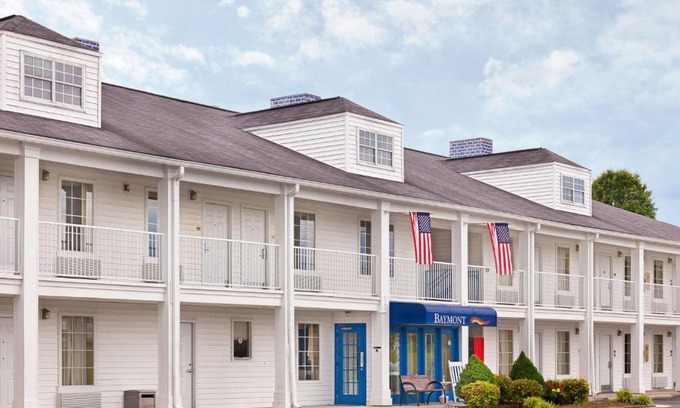 Tullahoma Hotel | Baymont by Wyndham Tullahoma
