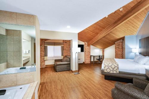 Tupelo Hotel | Baymont by Wyndham Tupelo