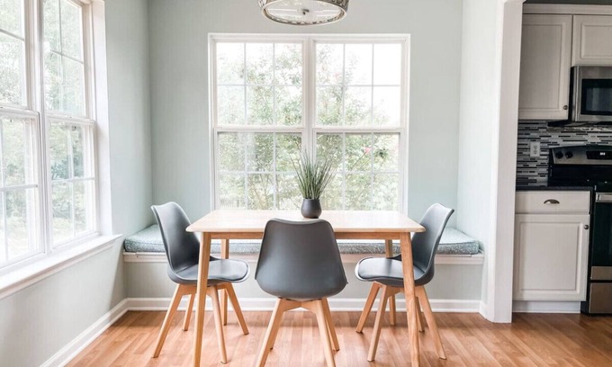 Myrtle Grove House | Beach-a-Holic Getaway! Free Bikes + Garage Parking