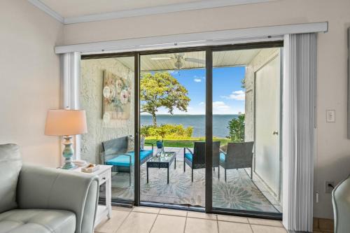 Bradenton Beach House | Beach and Bay Getaway