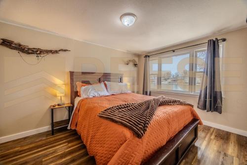 Lake Ozark House | Beach Cabin #1