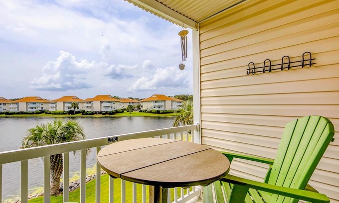 Cherry Grove Beach Apartment | Beach Cottage at OD
