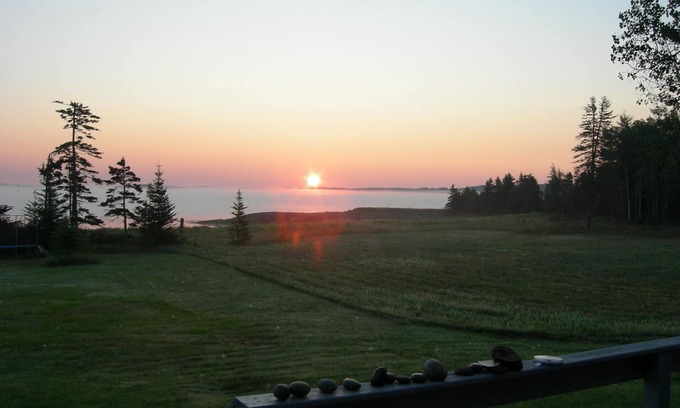 Eastport Cottage | Beach Cottage In DownEast Maine