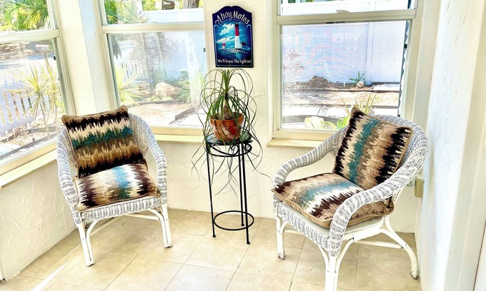 Gulfport Cottage | Beach Cottage in Gulfport