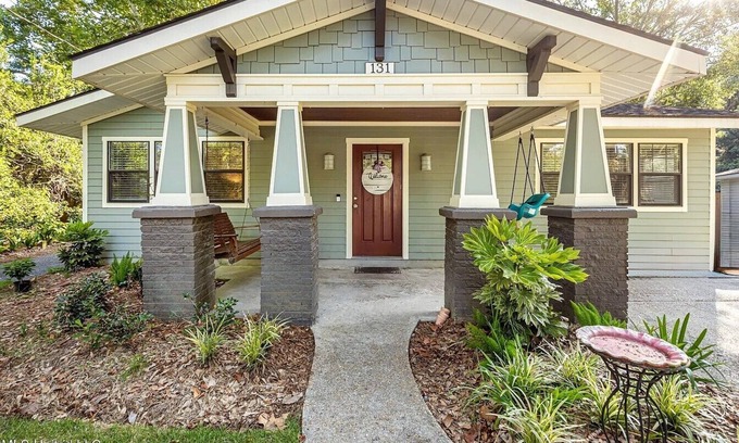 Ocean Springs Cottage | Beach Cottage Lafayette Circle