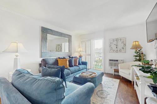 Cherry Grove Beach Apartment | Beach Cottages at OD - 11B