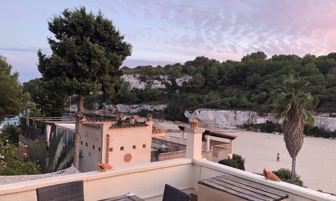 Cala Anguila-Cala Mendia House | Beachhouse Caracol at the beach Cala Romantica