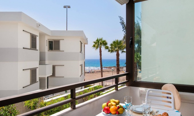 San Agustin Apartment | Beachfront Siesta 21 by VillaGranCanaria