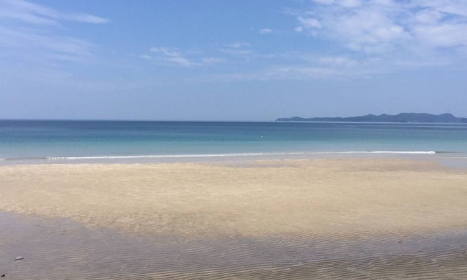 Nagashima Villa | Beach front guest house