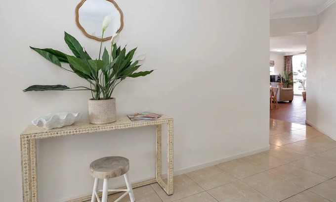 Mackay Harbour Apartment | Beach Front Unit In Picturesque Location