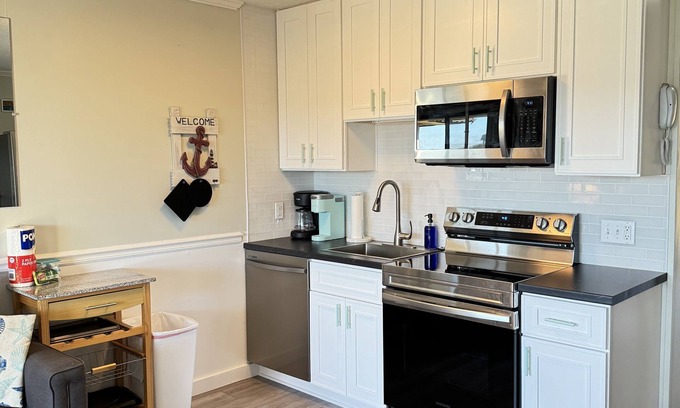 Folly Field Condo | Beach Front with Ocean View