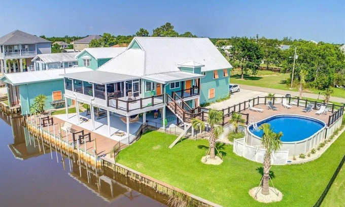 Shoreline Park House | Beach House in the Bay!