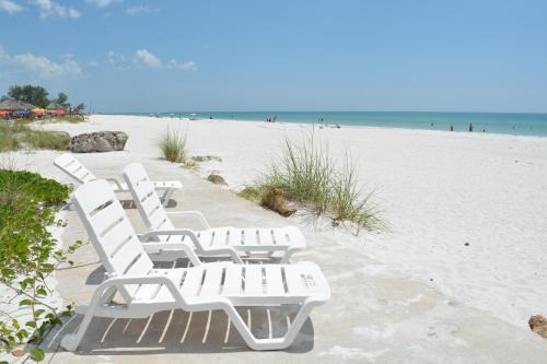 Bradenton Beach House | Beach House Resort 1