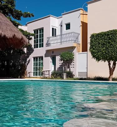 Downtown Cancun House | Beach Playa Lava Cancun