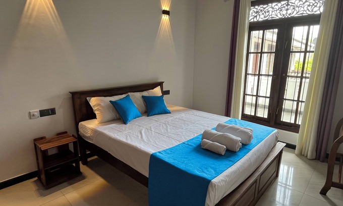 Balapitiya Bed & Breakfast | Beach & River Villa Namal Balapitiya – AC, Wi-Fi, Family-Friendly