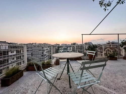 Palaio Faliro Apartment | Beach rooftop Athens Riviera