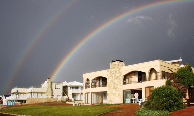 Still Bay Apartment | Beachcastle