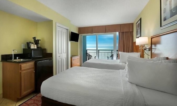 Downtown Myrtle Beach Apartment | Beachfront Bliss: Oceanview Room in Myrtle