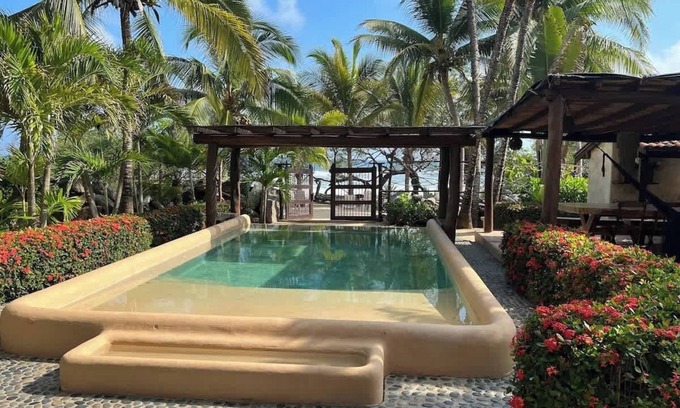 Troncones House | Beachfront Casa Palmillas Troncones w/pool &3rooms