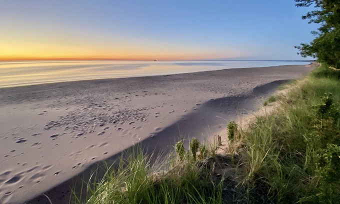 Duluth Apartment | Beachfront Getaway on Park Point - Easy Walking Distance to Canal Park