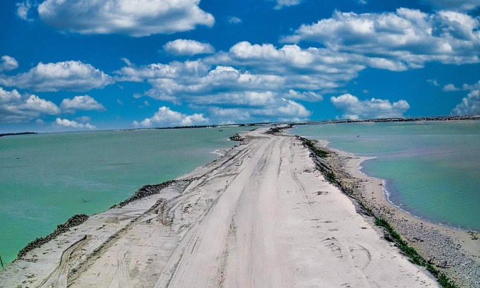 El Cuyo Cabin | Beachfront Palapa In El Cuyo, Best Views