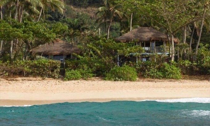 Pupukea Cottage | Beachfront Palaypa - Former Mission House