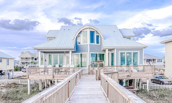 Fort Morgan House | Beachfront - Pools/Tennis/Pickleball