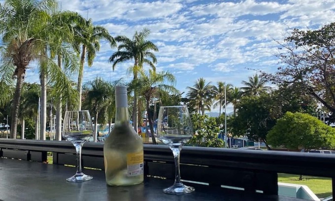 North Ward Apartment | BEACHFRONT, STRAND & Waterpark