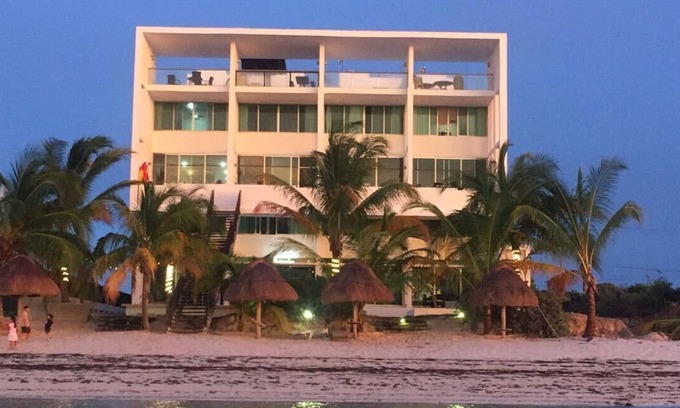 San Benito Villa | BEACHFRONT VILLA GH 1 FULLY FURNISH SECURITY 24/7