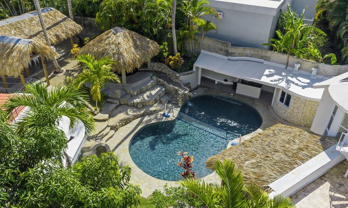 Sosua Villa | Beachside 9BR Oasis/Pickle Ball/Infrared Sauna