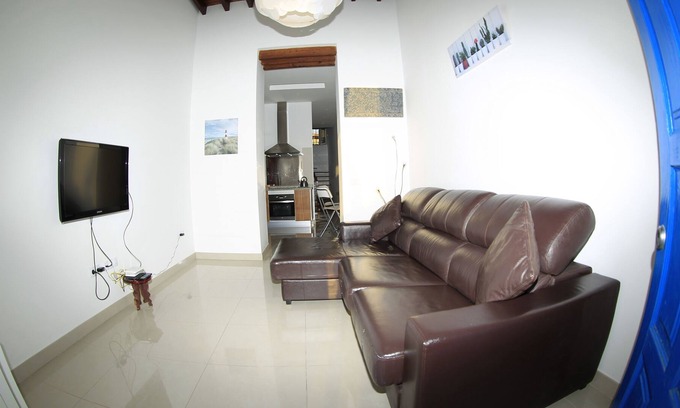 Puerto de las Nieves House | Beachside House in Agaete