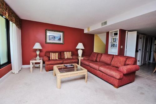 Litchfield by the Sea House | Beachside Serenity Inviting 2BR Resort Amenities