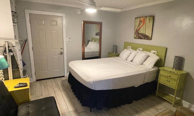 Gulf Shores Hotel | Beachview 204