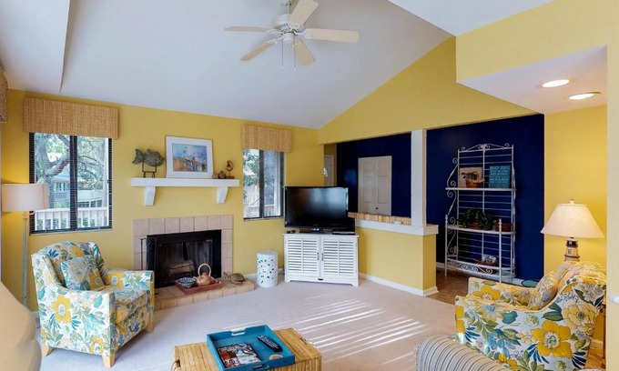 Shipyard Plantation Apartment | Beachwalk 142