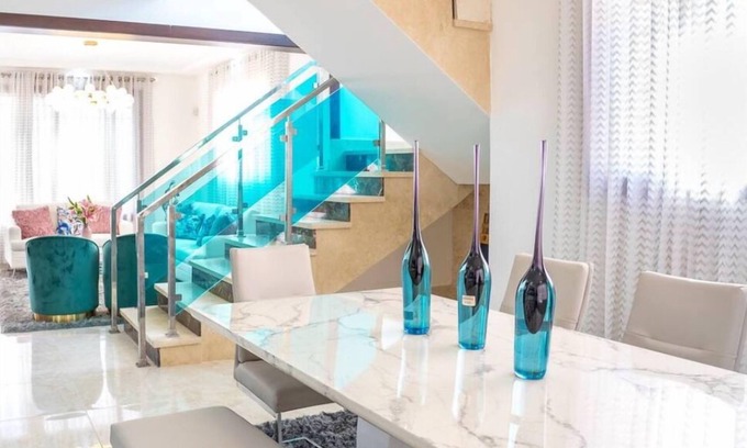 Tamboril Villa | Beautiful home with a private pool-15 mins from Santiago airport