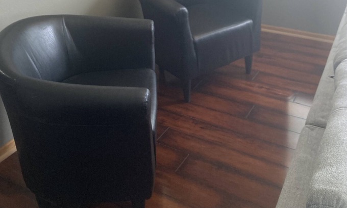 Omaha House | Beautiful 2 bed/2 bath Townhouse in West Omaha