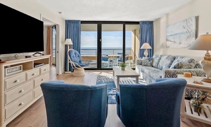 Briarcliffe Acres Condo | Beautiful 2 bed-2 bath Oceanfront condo! North Tower~7th floor!