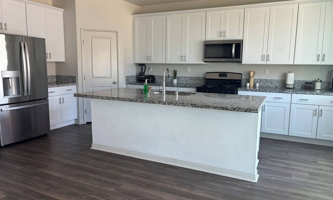 Moreno Valley House | BEAUTIFUL 2 STORY HOUSE IN MORENO VALLEY