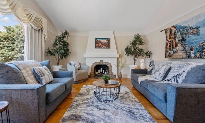 Millbrae House | Beautiful 3BR/2BA home 10 mins from SFO