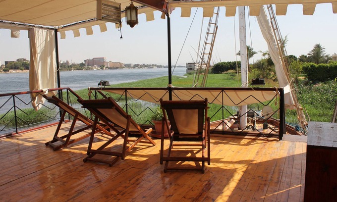 Luxor Villa | Beautiful 5 bedroom domed villa, Nile view, perfectly situated for antiquities