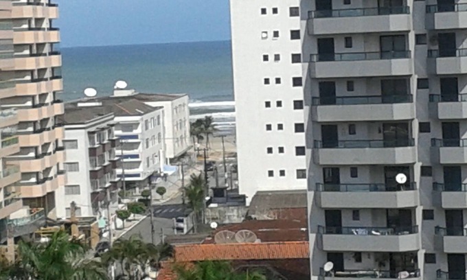 Tupi Apartment | Beautiful Ap for 7 people w/suite, balcony, screen protection, garag, wi-fi and beach kit