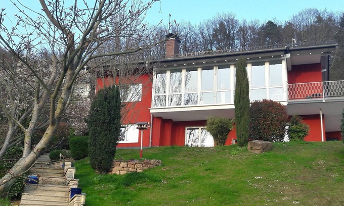 Neckarsteinach Condo | Beautiful apartment Casa Rossa in Neckarsteinach am Neckar.