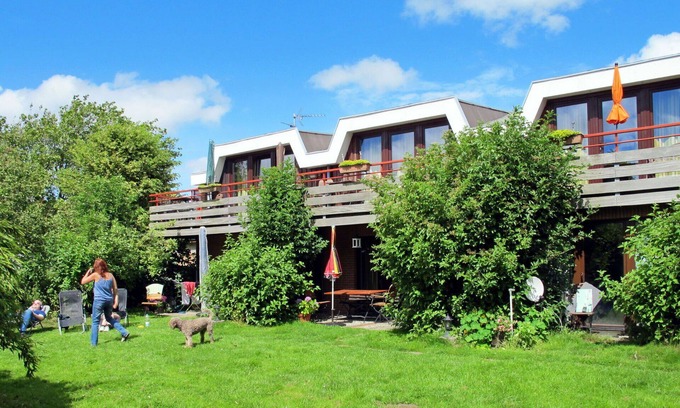 Friedrichskoog Apartment | Beautiful apartment for 4 guests with WIFI, TV and terrace