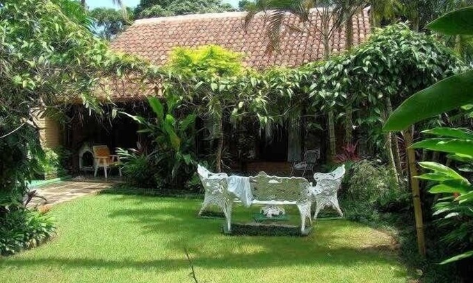 Praia do Toque-Toque Pequeno House | Beautiful beach and beautiful garden in the middle of nature, 6 suites, large living room, peace and sun.