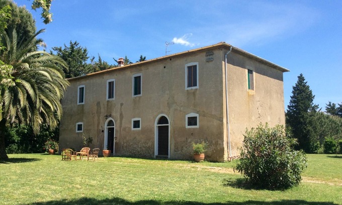 San Vincenzo Other | Beautiful beachside farmhouse on Tuscany Coast