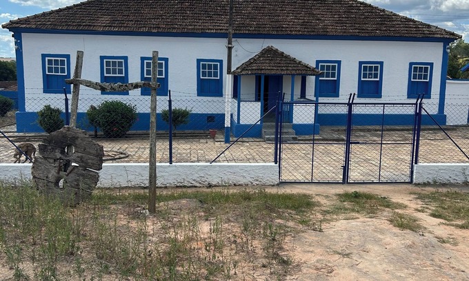 Tres Coracoes Cottage | Beautiful Centennial Farm in Três Corações