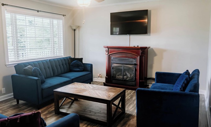 Kings Mountain House | Beautiful Country House!