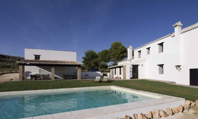 Ronda House | Beautiful Country House with Pool and Scenic Mountain Views