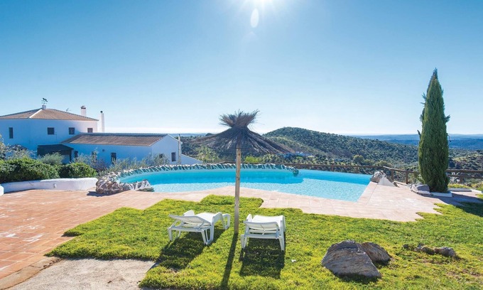 Constantina House | Beautiful, cozy and spacious vacation home in the beautiful Sierra de Constantina near Seville.